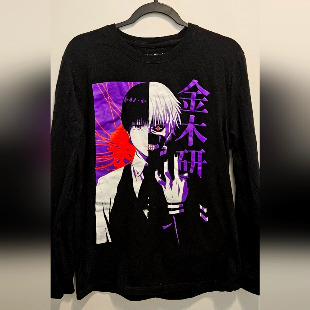 Tokyo Ghoul Long Sleeve Graphic T-shirt.